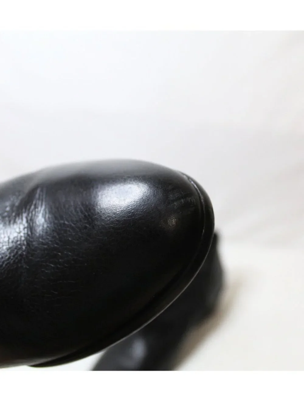 Sam Edelman women's boots size 9 black leather ankle zip almond toe Petty